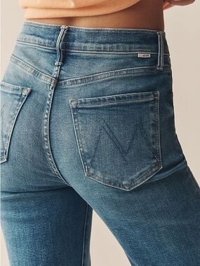 MOTHER High Waisted Looker Ankle Fray Jeans Size 25